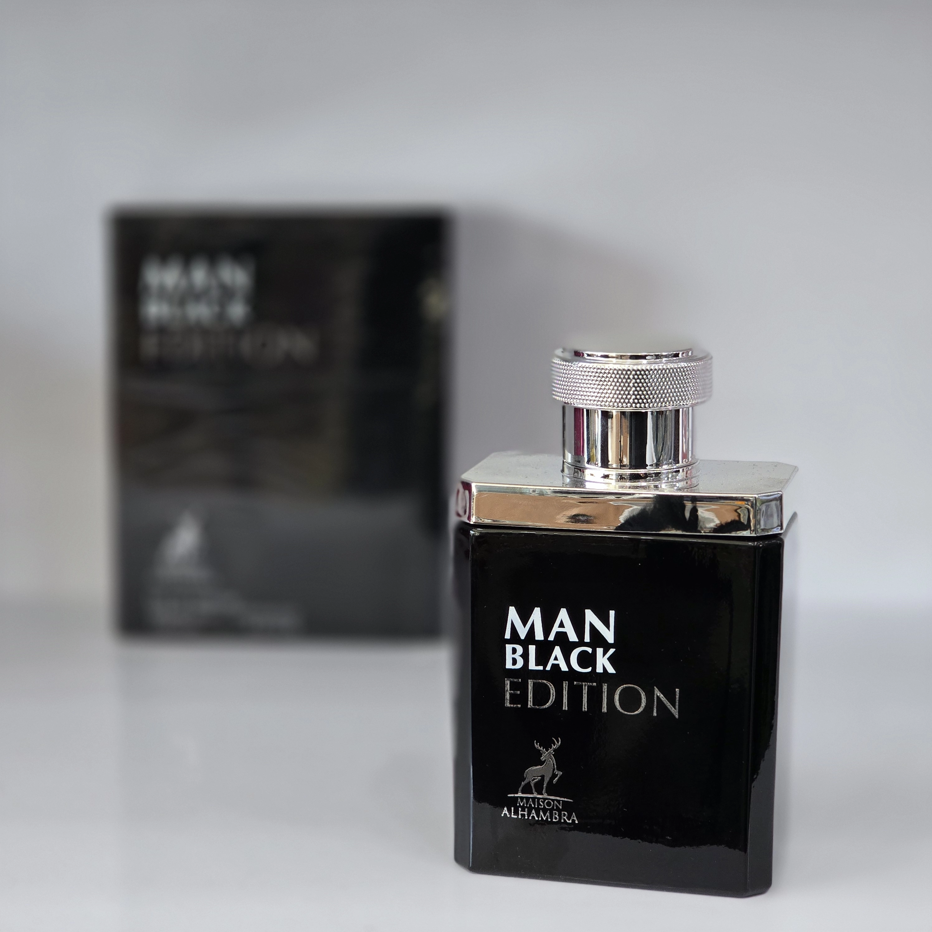 عطر ادکلن من بلک ادیشن الحمبرا “مونت بلنک لجند الحمبرا